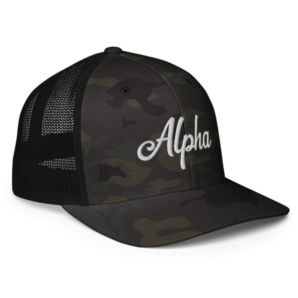 Alpha Closed-back trucker cap - Image 8