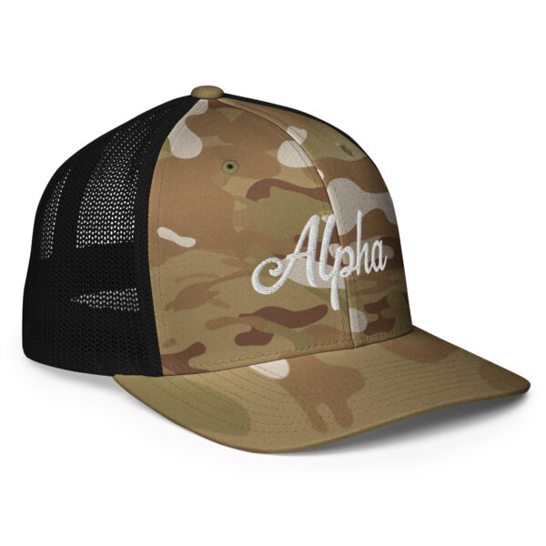 Alpha Closed-back trucker cap - Image 20